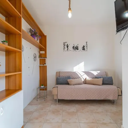 Appartamento Brorent Fima Jazz A 100 Passi Dallaeroporto *